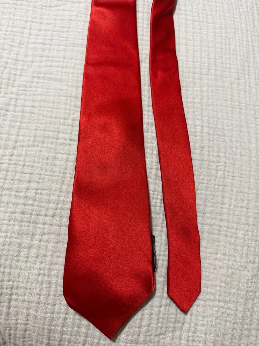 Van Heusen slim red
